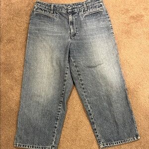 Sonoma women’s Jeans capris size 12
